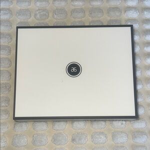 Arbonne Classic Black and White Box